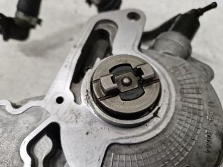 bontott VW PASSAT B6 Vákumpumpa