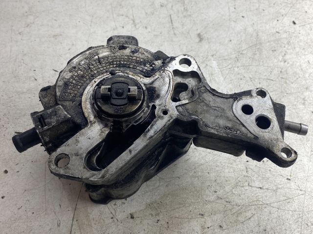 bontott VW PASSAT B6 Vákumpumpa