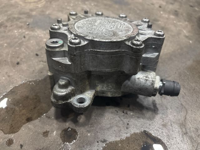 bontott VW PASSAT B6 Vákumpumpa