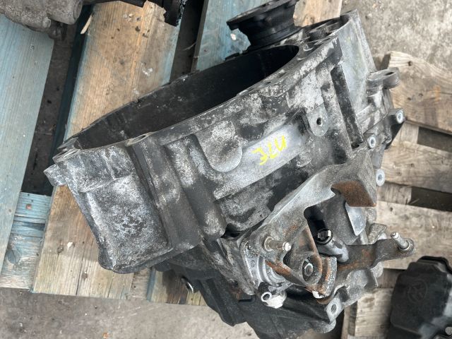 bontott VW PASSAT B6 Váltó (Mechanikus)