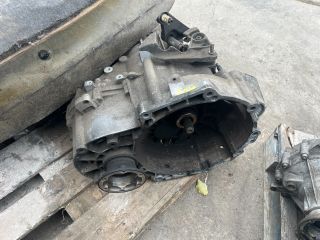 bontott VW PASSAT B6 Váltó (Mechanikus)