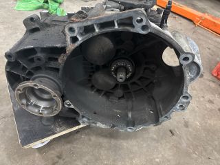 bontott VW PASSAT B6 Váltó (Mechanikus)