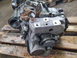 bontott VW PASSAT B6 Váltó (Mechanikus)