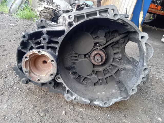bontott VW PASSAT B6 Váltó (Mechanikus)