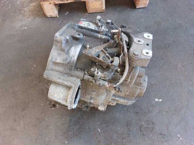 bontott VW PASSAT B6 Váltó (Mechanikus)
