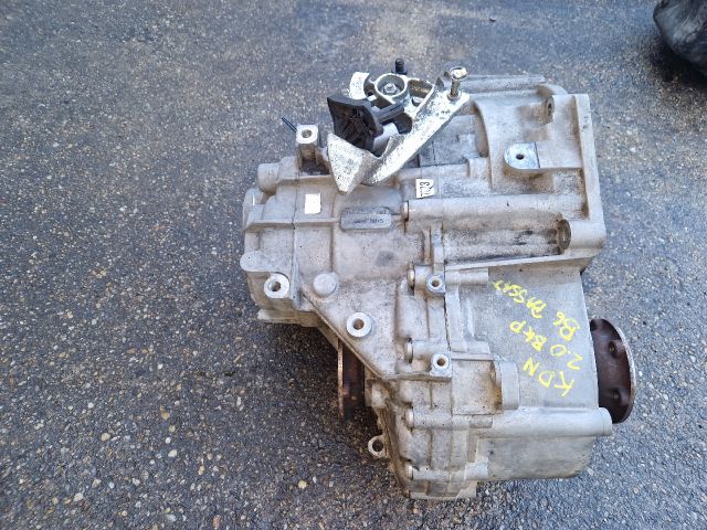 bontott VW PASSAT B6 Váltó (Mechanikus)