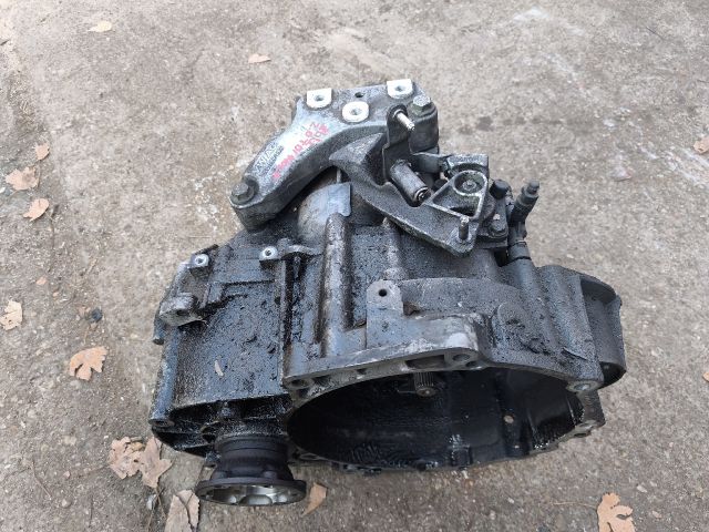 bontott VW PASSAT B6 Váltó (Mechanikus)