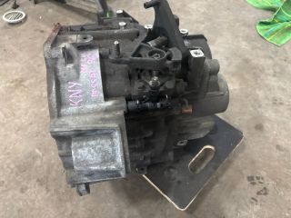 bontott VW PASSAT B6 Váltó (Mechanikus)