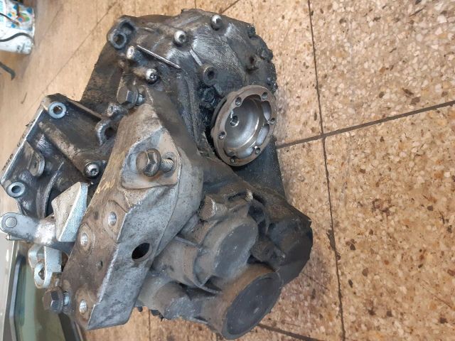 bontott VW PASSAT B6 Váltó (Mechanikus)