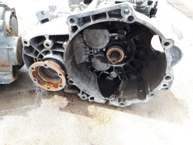 bontott VW PASSAT B6 Váltó (Mechanikus)
