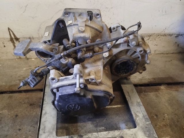 bontott VW PASSAT B6 Váltó (Mechanikus)