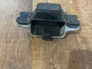 bontott VW PASSAT B6 Váltó Tartó Bak (Pozíciófüggetlen)