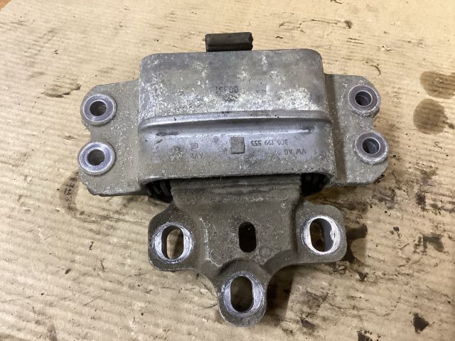 bontott VW PASSAT B6 Váltó Tartó Bak (Pozíciófüggetlen)