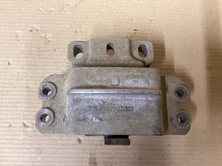 bontott VW PASSAT B6 Váltó Tartó Bak (Pozíciófüggetlen)