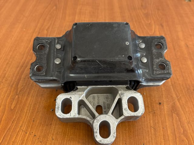 bontott VW PASSAT B6 Váltó Tartó Bak (Pozíciófüggetlen)