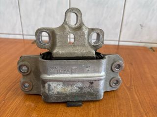 bontott VW PASSAT B6 Váltó Tartó Bak (Pozíciófüggetlen)