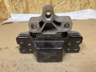 bontott VW PASSAT B6 Váltó Tartó Bak (Pozíciófüggetlen)