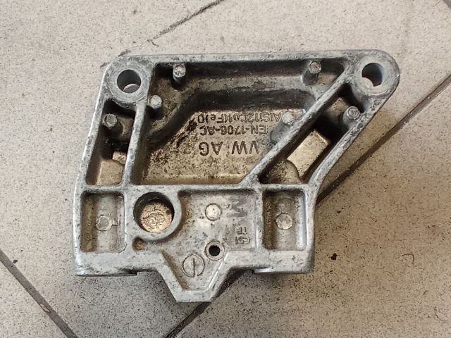 bontott VW PASSAT B6 Váltó Tartó Bak (Pozíciófüggetlen)