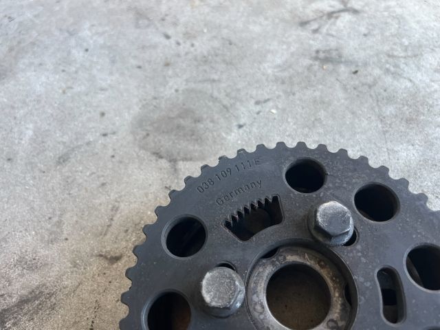 bontott VW PASSAT B6 Vezérműkerék