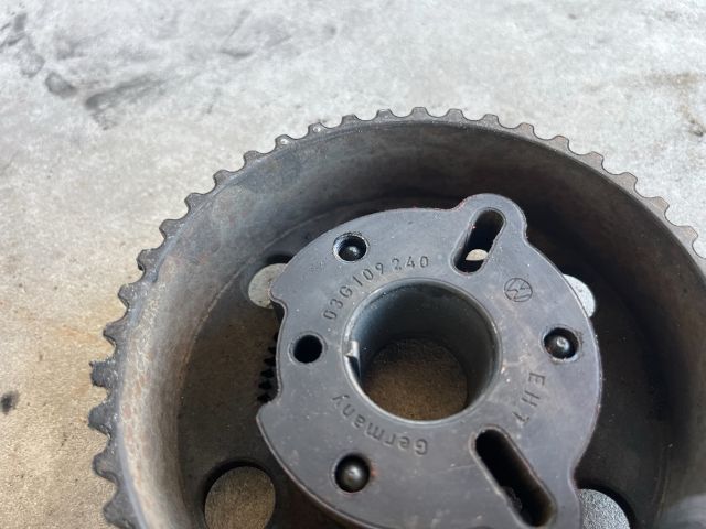 bontott VW PASSAT B6 Vezérműkerék