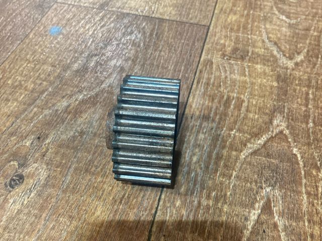 bontott VW PASSAT B6 Vezérműkerék