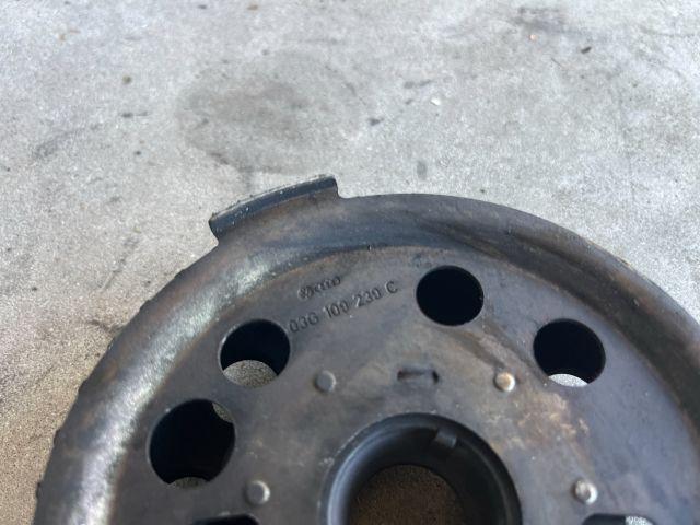 bontott VW PASSAT B6 Vezérműkerék