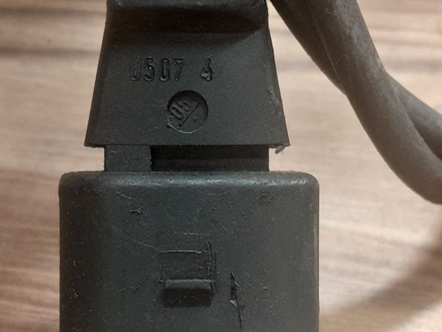 bontott VW PASSAT B6 Vezérműtengely Fordulatszám Jeladó