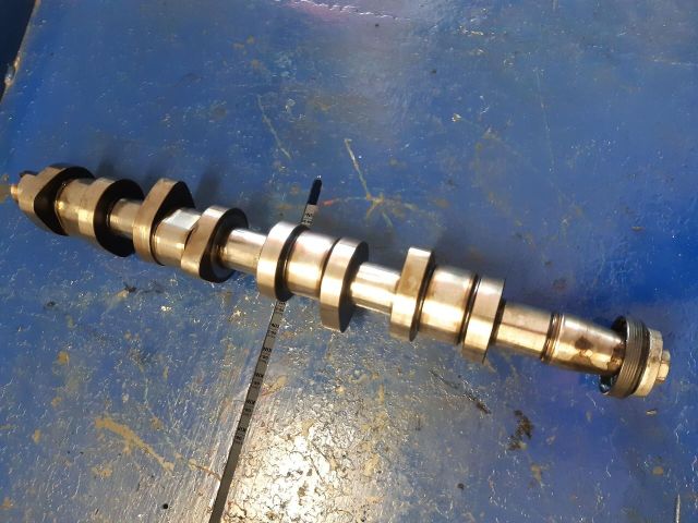 bontott VW PASSAT B6 Vezérműtengely (Magában)