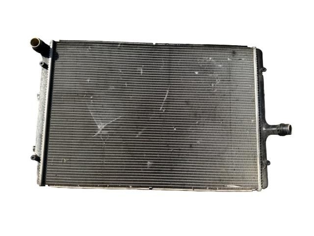 bontott VW PASSAT B6 Vízhűtő Radiátor (Klímás)