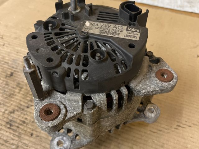 bontott VW PASSAT B6 Generátor