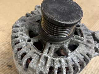 bontott VW PASSAT B6 Generátor
