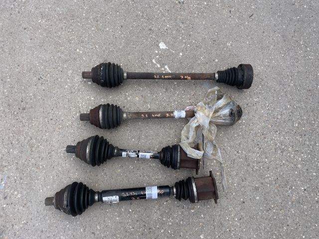 bontott VW PASSAT B6 Jobb hátsó Féltengely