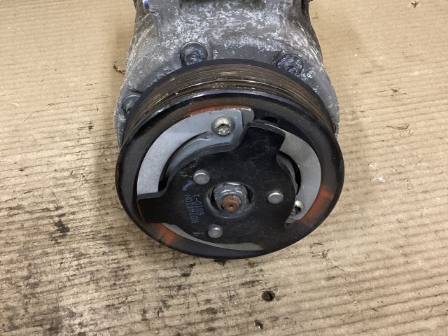 bontott VW PASSAT B6 Klímakompresszor