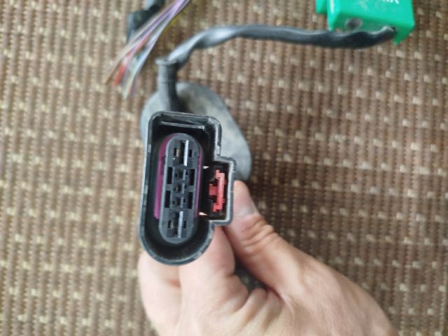 bontott VW PASSAT B6 Üzemanyag Szivattyú Relé