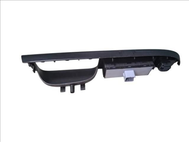 bontott VW PASSAT B6 Ablakemelő Kapcsoló Négyes / Kettes