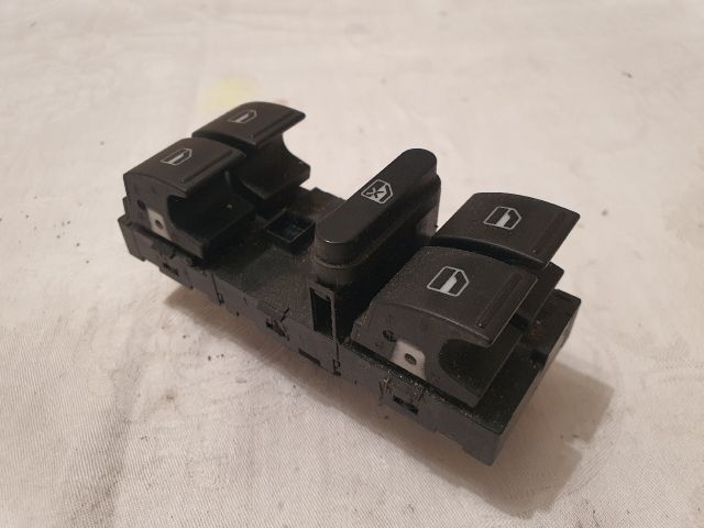 bontott VW PASSAT B6 Ablakemelő Kapcsoló Négyes / Kettes