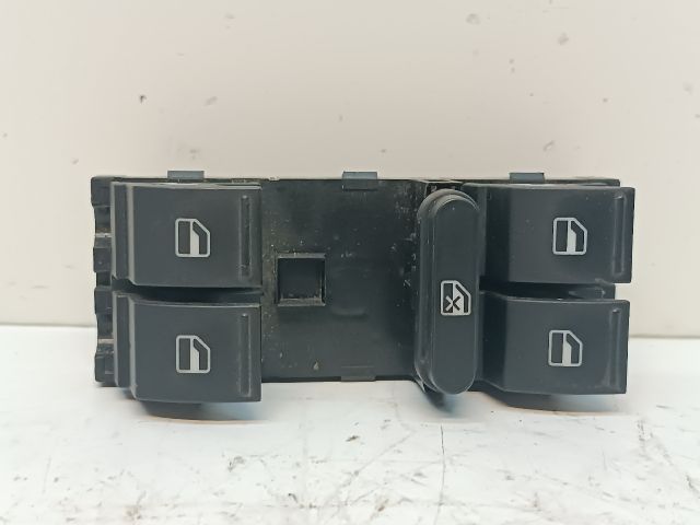bontott VW PASSAT B6 Ablakemelő Kapcsoló Négyes / Kettes