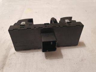 bontott VW PASSAT B6 Ablakemelő Kapcsoló Négyes / Kettes