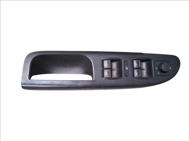 bontott VW PASSAT B6 Ablakemelő Kapcsoló Négyes / Kettes