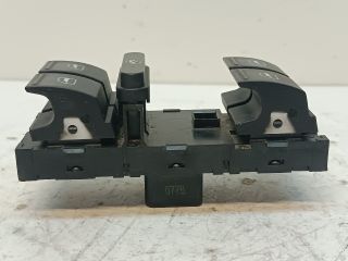 bontott VW PASSAT B6 Ablakemelő Kapcsoló Négyes / Kettes