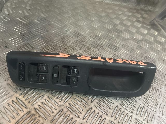 bontott VW PASSAT B6 Ablakemelő Kapcsoló Négyes / Kettes