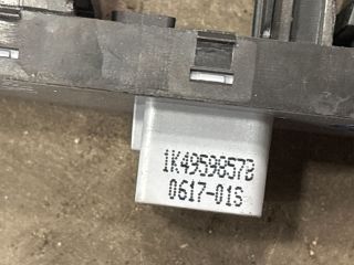 bontott VW PASSAT B6 Ablakemelő Kapcsoló Négyes / Kettes