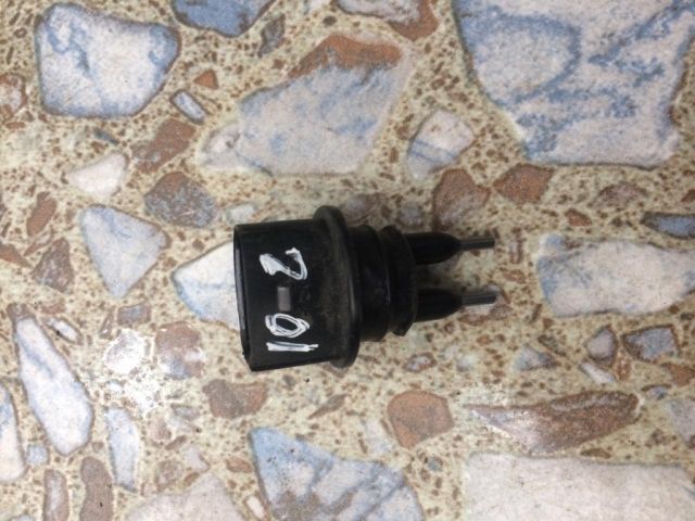 bontott VW PASSAT B6 Ablakmosó Tartály Szintjelző