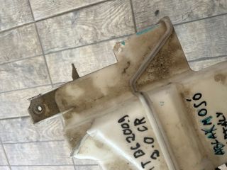 bontott VW PASSAT B6 Ablakmosó Tartály