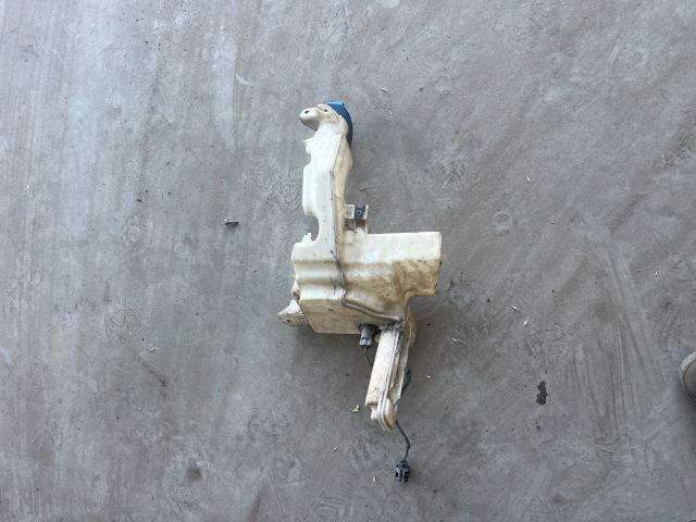 bontott VW PASSAT B6 Ablakmosó Tartály