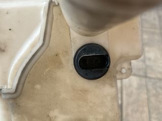 bontott VW PASSAT B6 Ablakmosó Tartály