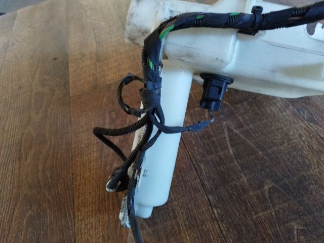 bontott VW PASSAT B6 Ablakmosó Tartály