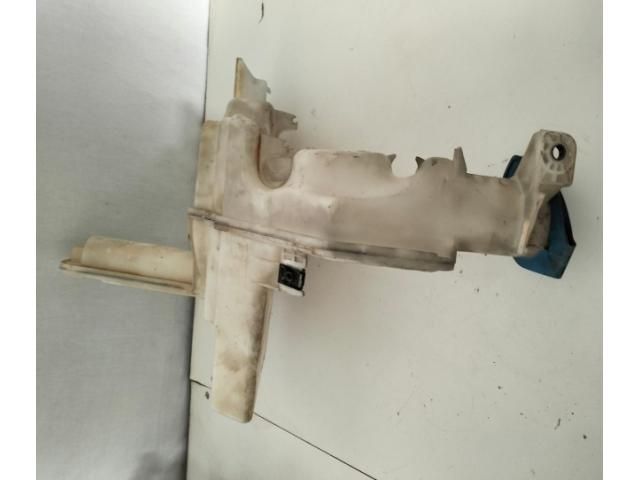 bontott VW PASSAT B6 Ablakmosó Tartály