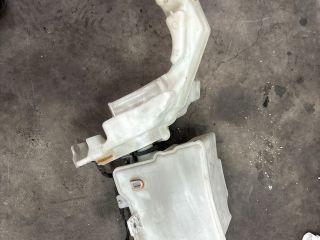 bontott VW PASSAT B6 Ablakmosó Tartály