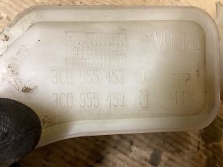 bontott VW PASSAT B6 Ablakmosó Tartály